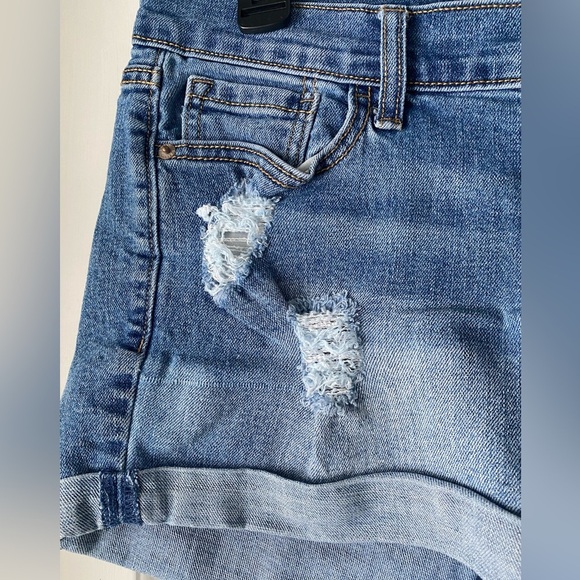 Old Navy Women’s Boyfriend Style Jean Shorts Size 4 - Picture 2 of 6
